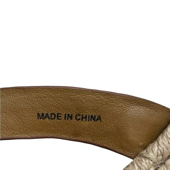 TORY BURCH Elastic Awning Stripe
Espadrille Sandal Green and Ivory 9.5 - Picture 15 of 16